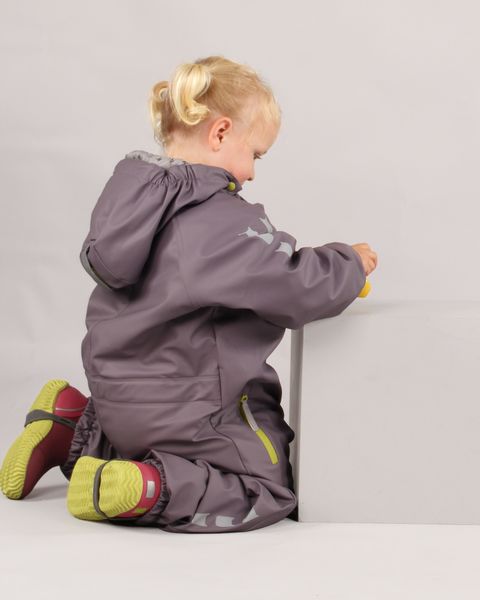 Kattnakken , Vinterregndress slaps bl&aring;b&aelig;rmelk